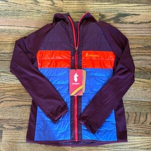 BNWT Women’s Cotopaxi insulated hooded jacket Medium
